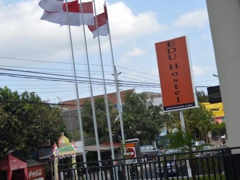 Edu Hostel Yogyakarta Exteriör bild