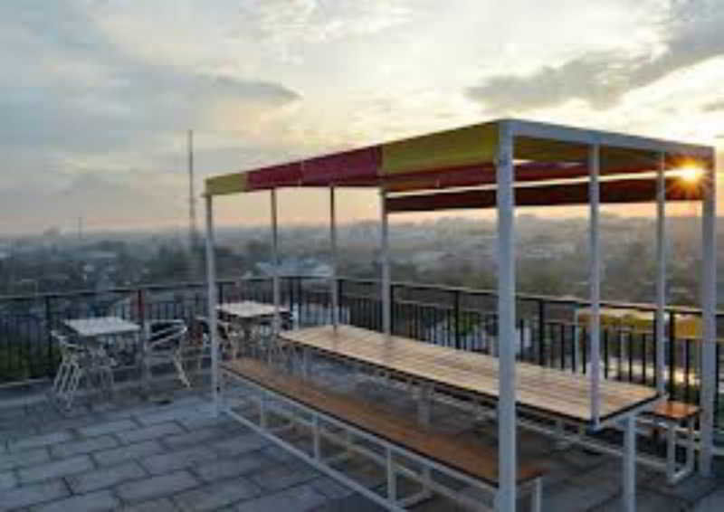 Edu Hostel Yogyakarta Exteriör bild
